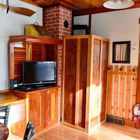 Banff Beaver Cabins מראה חיצוני תמונה