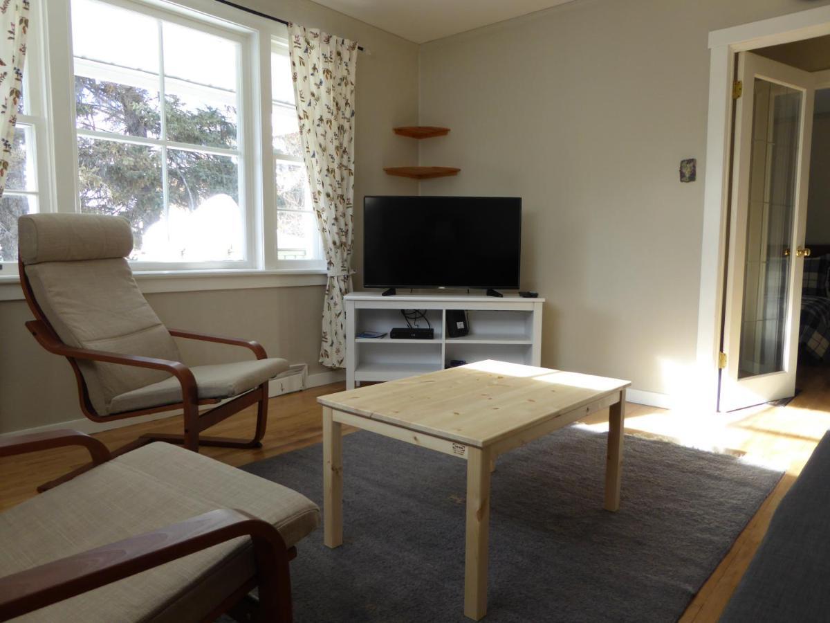 Banff Beaver Cabins מראה חיצוני תמונה