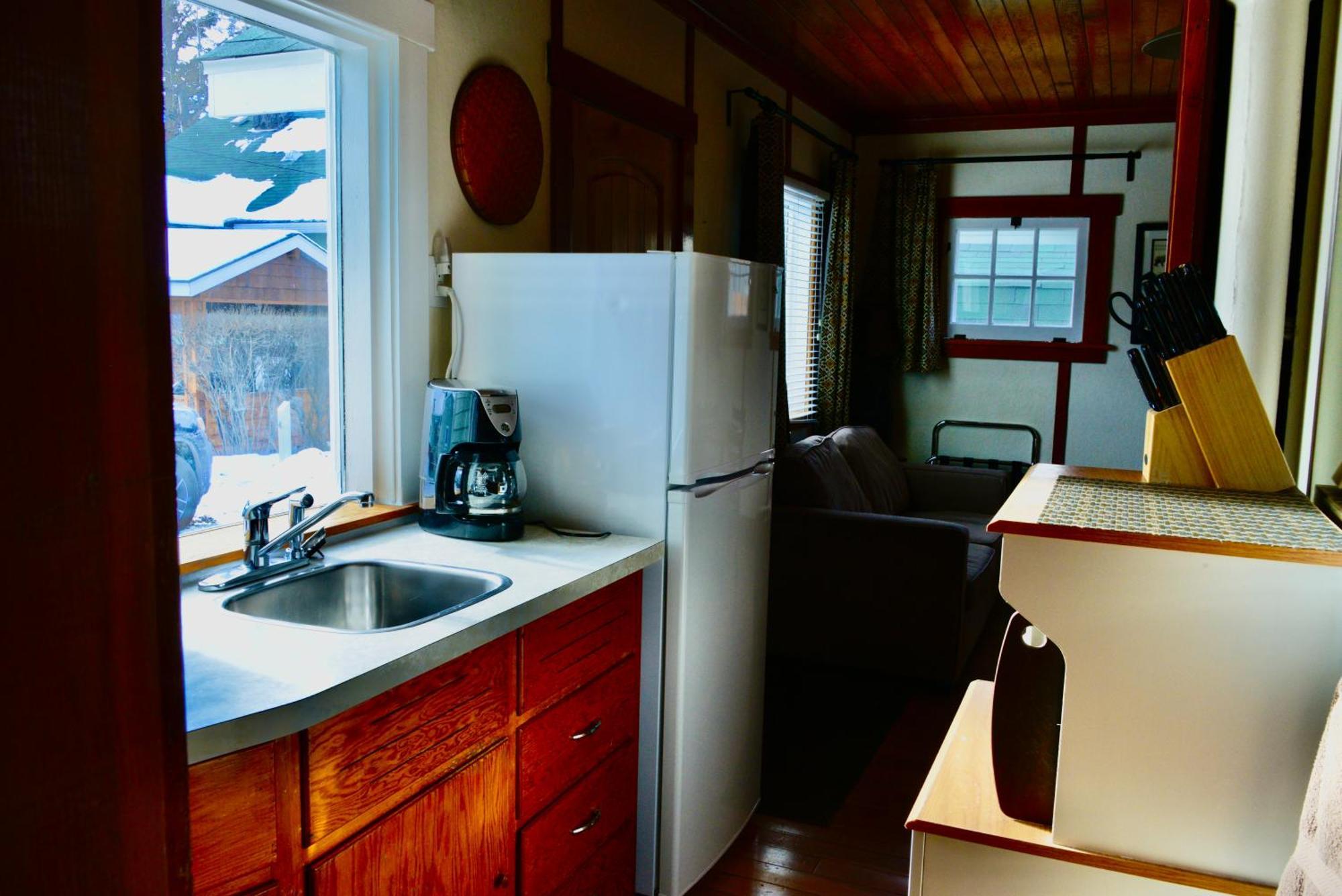 Banff Beaver Cabins מראה חיצוני תמונה
